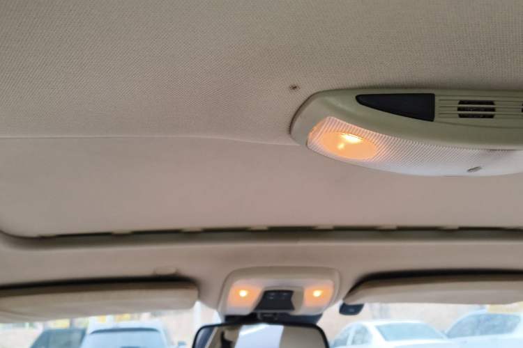 Used Volvo S60 2011 2.0T Zhiya Edition
