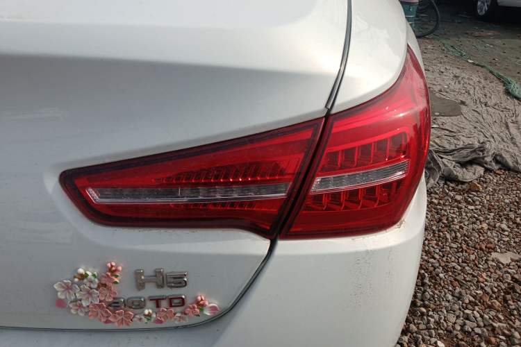 Used Hongqi H5 2019 30TD Dynamic Edition