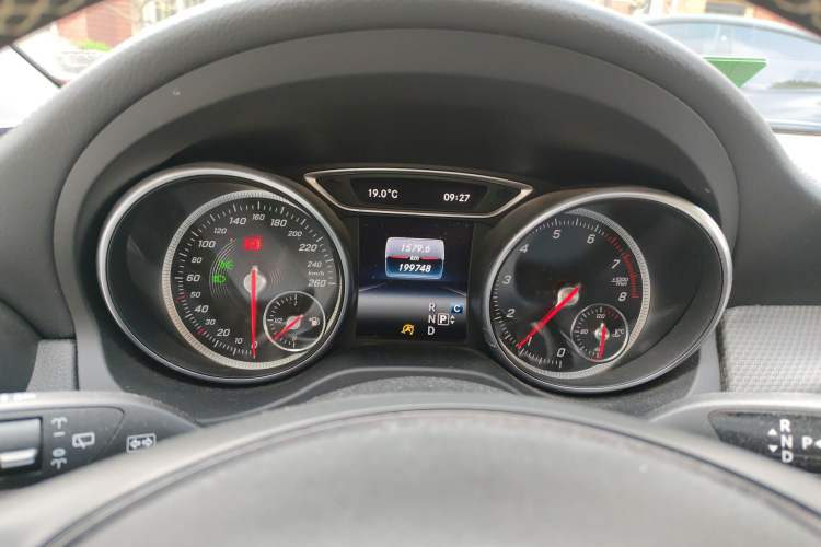 Used Mercedes-Benz GLA 2017 GLA 200 Fashion Model
