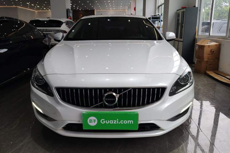 Used Volvo S60 2019 S60L Facelift T5 Intelligent Advanced Edition Front