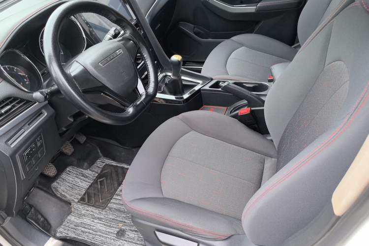 Used Venucia T70 2018 1.6L Manual Enjoyment Edition