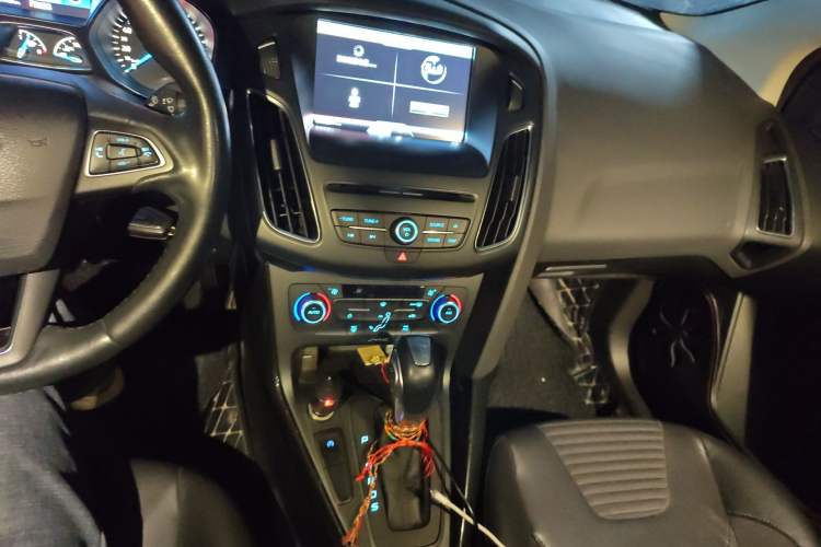 Used Ford Focus 2015 Sedan EcoBoost 180 Automatic Elite Model
