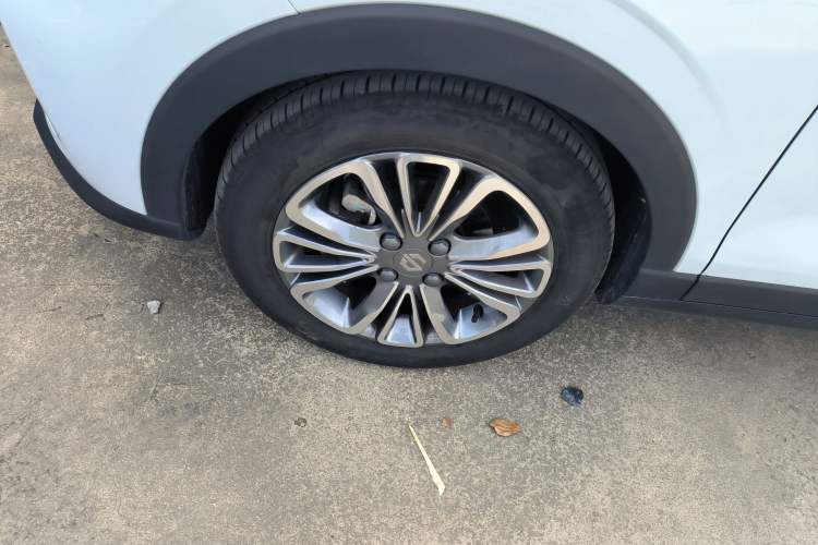 Used Leapmotor T03 2024 310 Comfort Edition Left Front Wheel Hub