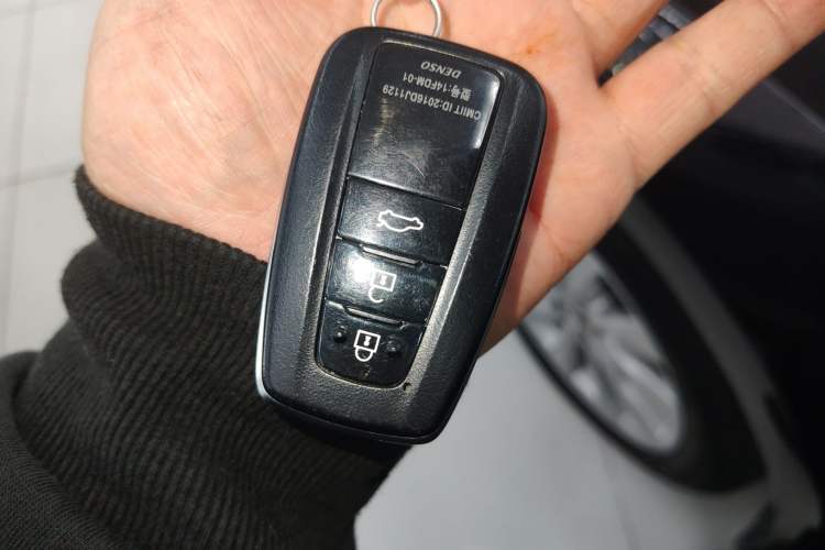 Used Toyota Camry 2019 2.0G Luxury Edition China V Standard