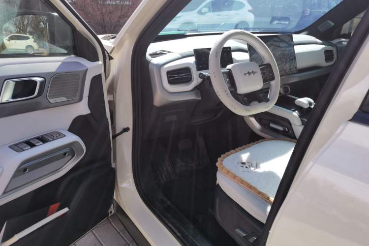 Used Formula Leopard Titanium 3 2025 501KM All-Wheel Drive Intelligent Driving Ultra Version