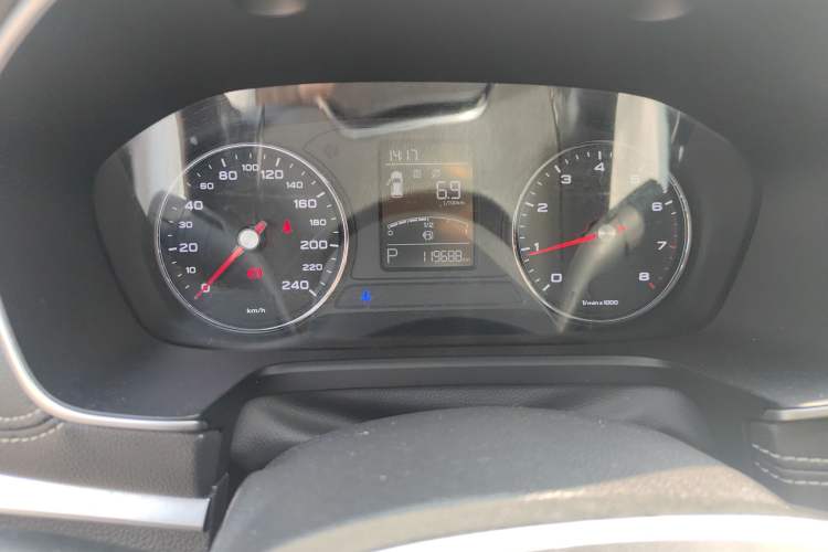 Used Roewe RX5 2018 20T Two-Wheel Drive Automatic Flagship Edition
