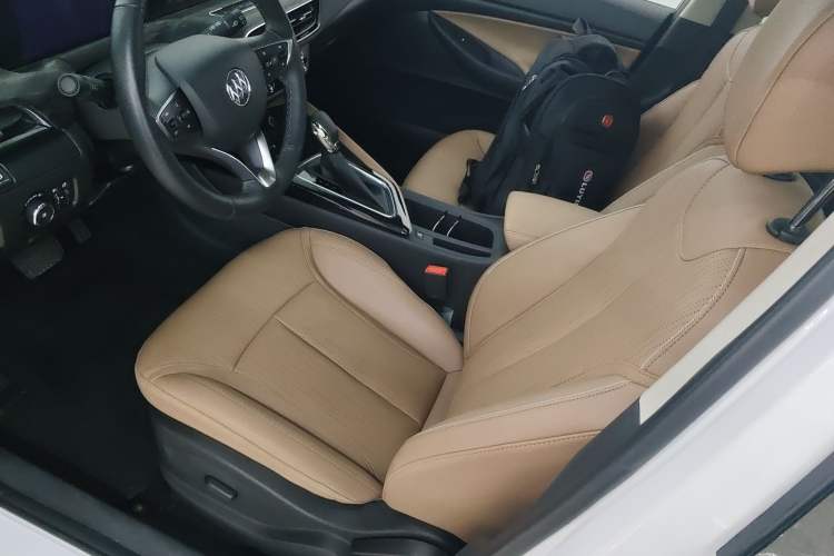 Used Buick GL6 2021 323T Mild Hybrid Connect Luxury Model Left Front Seat