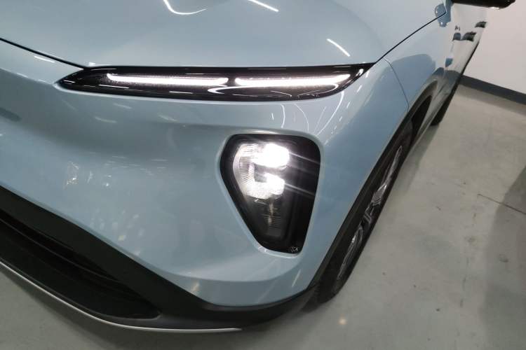 Used Nio ES6 2024 75 kWh Left Front Headlight