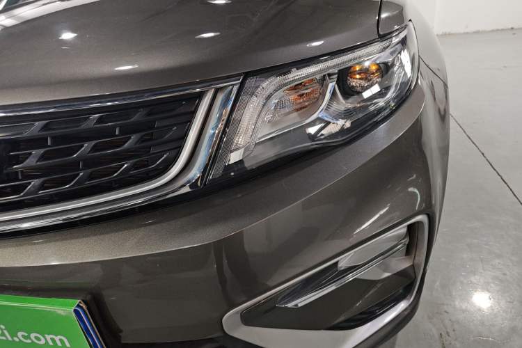 Used Geely Auto Emgrand X7 Sport 2021 Million Edition 1.8TD DCT Two-Wheel Drive Luxury Model
