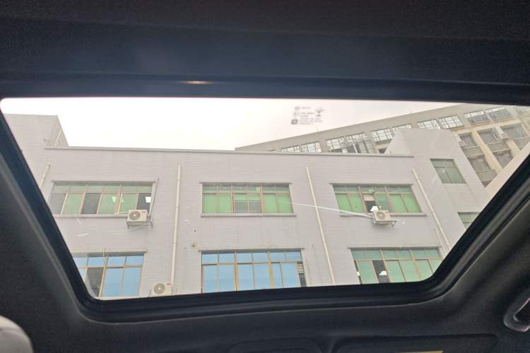 Used Cadillac XT5 2020 28T Luxury Version Headliner