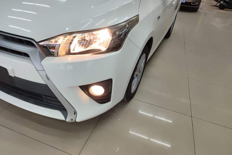Used Toyota YARiS L Zhi Xuan 2015 1.5G Automatic Xuan Dong Sunroof Special Edition Left Front Headlight