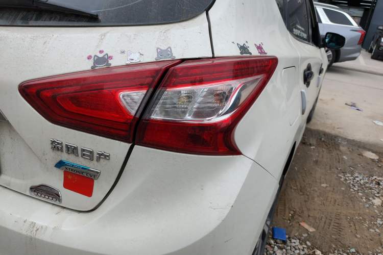 Used Nissan Tiida 2016 1.6L CVT Smart Drive Edition Right Rear Taillight