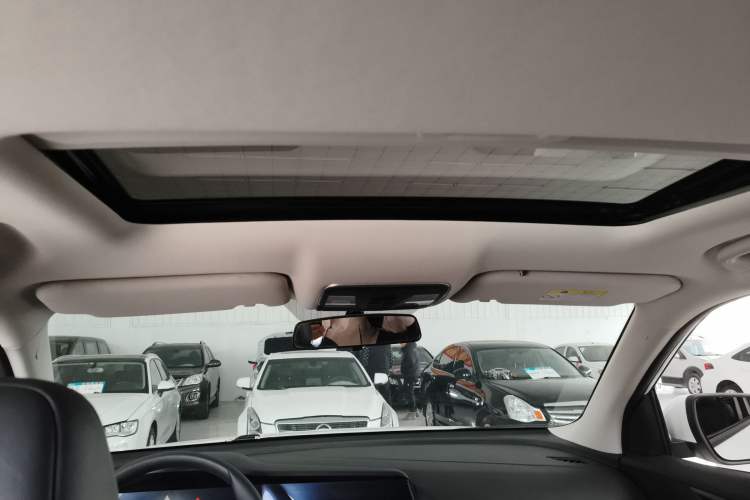 Used Changan CS55PLUS 2020 1.5T Manual Colorful Model
