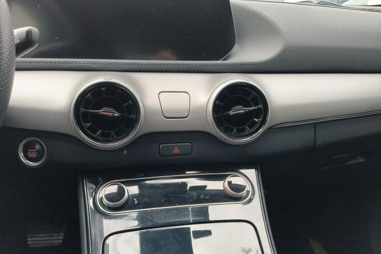 Used FORTHING T5 EVO 2021 1.5TD DCT Diamond Edition