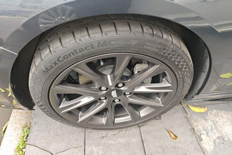 Used Cadillac CT4 2021 28T Prestige Edition Left Front Wheel Hub