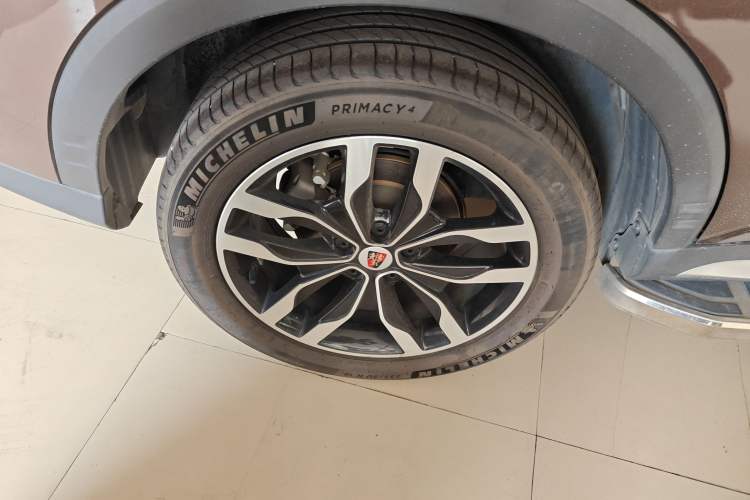 Used Roewe RX5 2017 20T Two-Wheel Drive Automatic Internet Elite Edition
