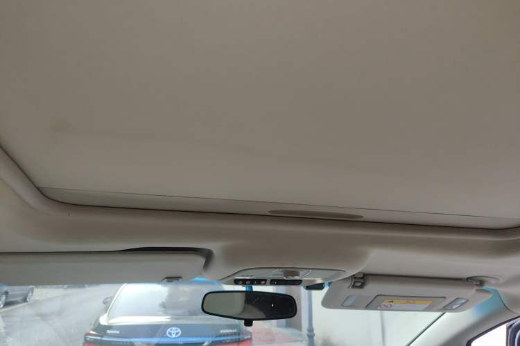 Used Buick GL8 2021 ES Landtrek 653T Comfort Edition
