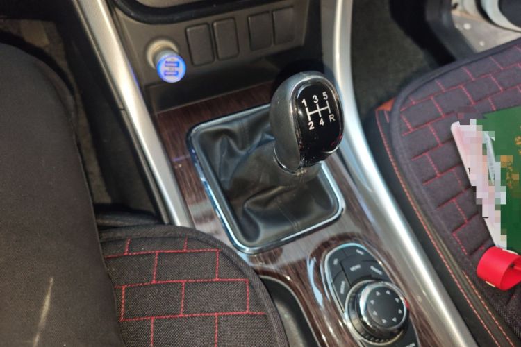 Used HYOSOW S3 2016 S3L 1.5L Manual Prestige Edition Gear Lever