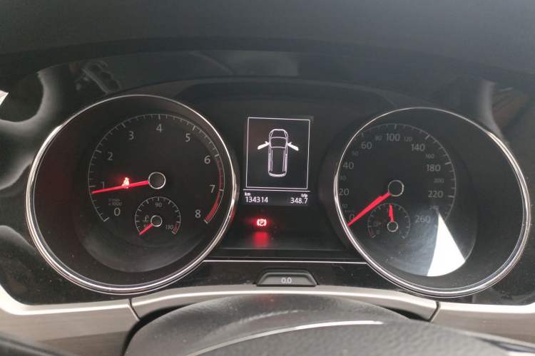 Used Volkswagen Touran 2016 Volkswagen Touran L 280TSI DSG Comfort Edition Instrument Cluster