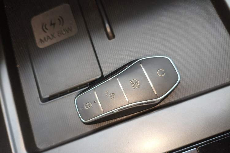 Used BYD Song PLUS New Energy 2025 EV Smart Drive Edition 605km Flagship Model