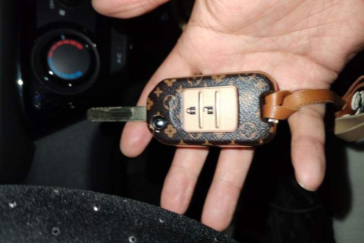 Used Honda Vezel 2020 1.5L CVT Pioneer Edition