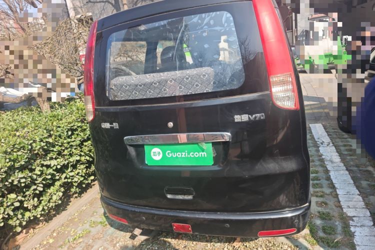 Used FAW Jiabao V70 2011 1.0L Standard Edition DA465QA
