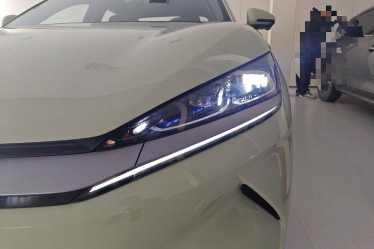 Used BYD Qin L 2025 EV 545KM Beyond Version Left Front Headlight