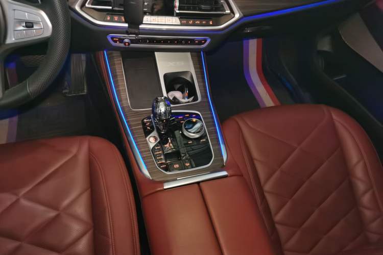 Used BMW X5 2022 Restyled xDrive 40Li M Sport Package
