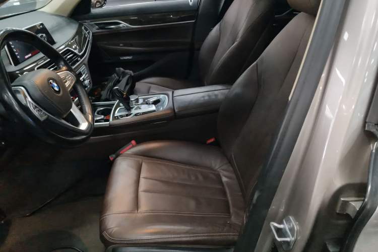 Used BMW 7 Series 2018 730Li Leading Model Excellence Package