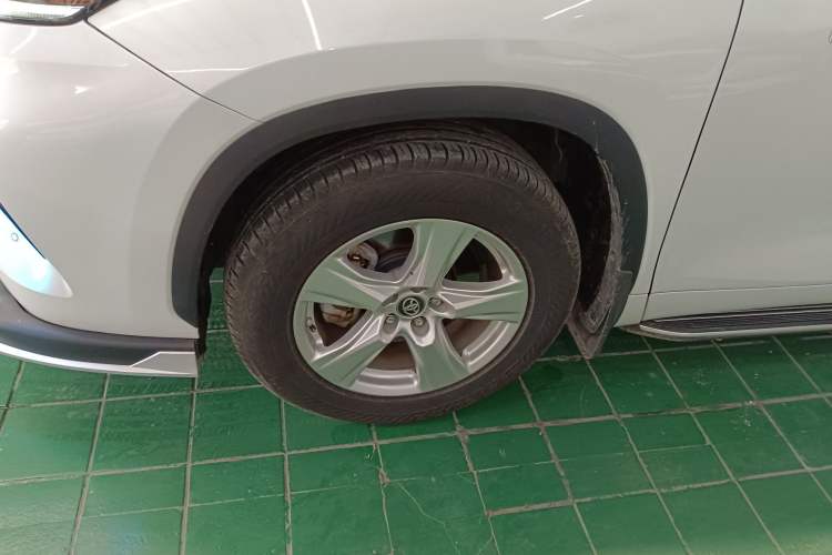 Used Toyota Highlander 2022 Dual-Engine 2.5L 4x4 Elite Edition 7-Seater