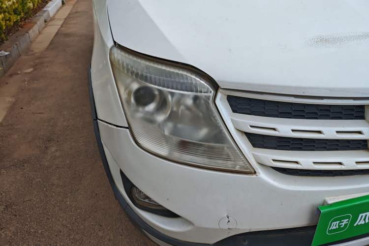 Used CHANGAN CX20 2011 1.3L Manual Sport Edition Right Front Headlight