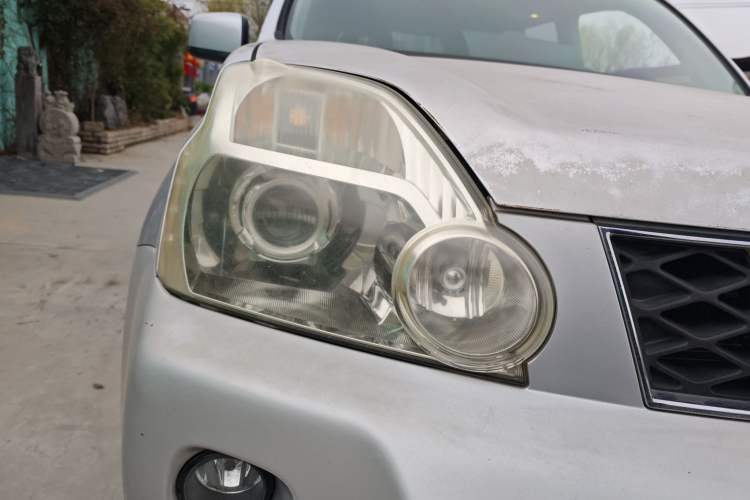 Used Nissan X-Trail 2010 2.0L CVT Comfort Edition 4WD
