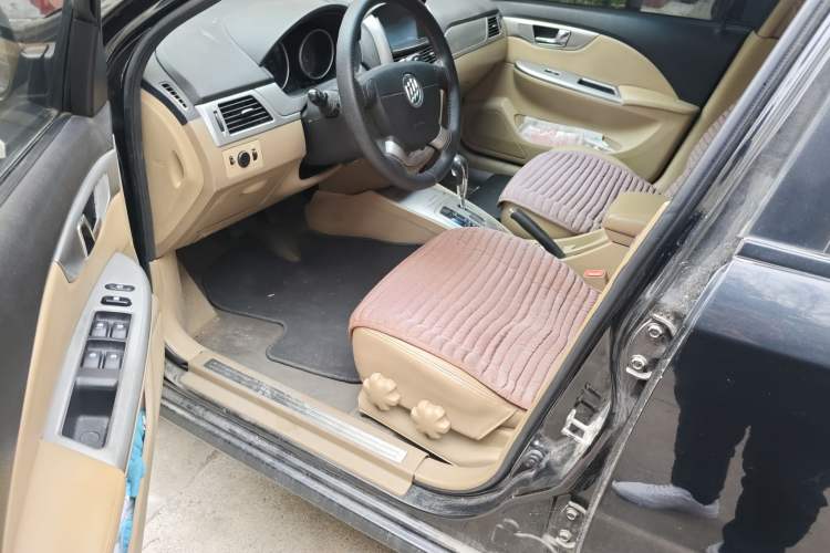 Used Buick Excelle 2013 1.5L Automatic Classic Model