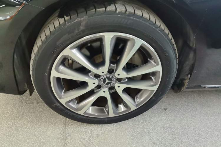 Used Mercedes-Benz E-Class 2018 Facelift E 200 L