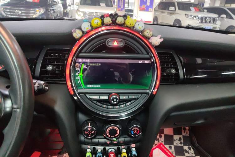 Used MINI MINI 2019 1.5T COOPER Classic Edition Five-Door Version