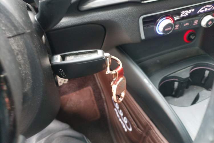 Used Audi A3 2015 Limousine 40 TFSI Automatic Comfort Model
