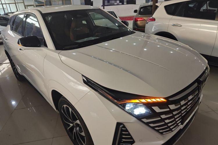 Used Changan UNI-Z New Energy 2025 Model, Smart New Blue Whale 125km Battleship+ Version
