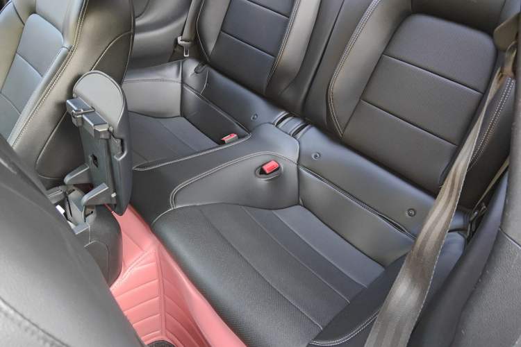 Used Ford Mustang 2018 2.3L EcoBoost Interior 4