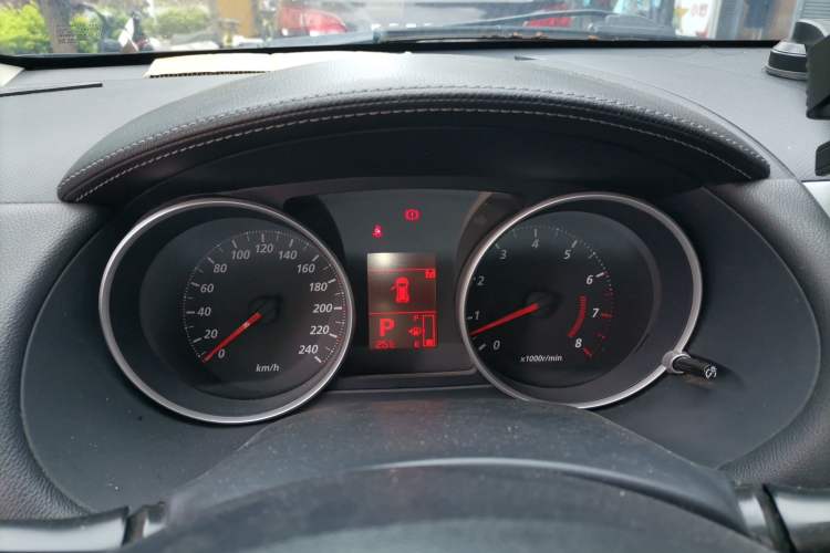 Used Mitsubishi Outlander 2010 Kinhui 2.4 Fashion Edition Instrument Cluster