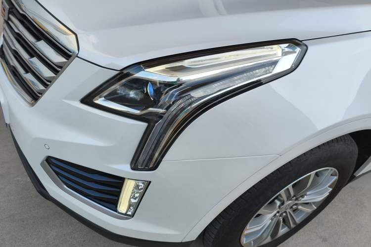 Used Cadillac XT5 2018 28T Four-Wheel Drive Luxury Model