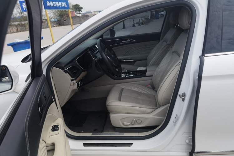 Used Ford Taurus 2017 EcoBoost 325 V6 LTD Limited Edition