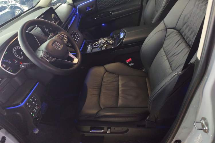 Used Honda Elysion 2024 2.0L eHEV Luxury Edition