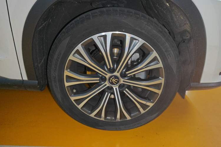 Used BYD Song Pro New Energy 2019 DM 1.5T Four-Wheel Drive Performance Edition Deluxe Model
