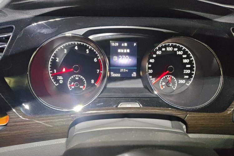 Used Volkswagen Touran 2018 Volkswagen Touran L 280TSI DSG Luxury Edition 7 Seats