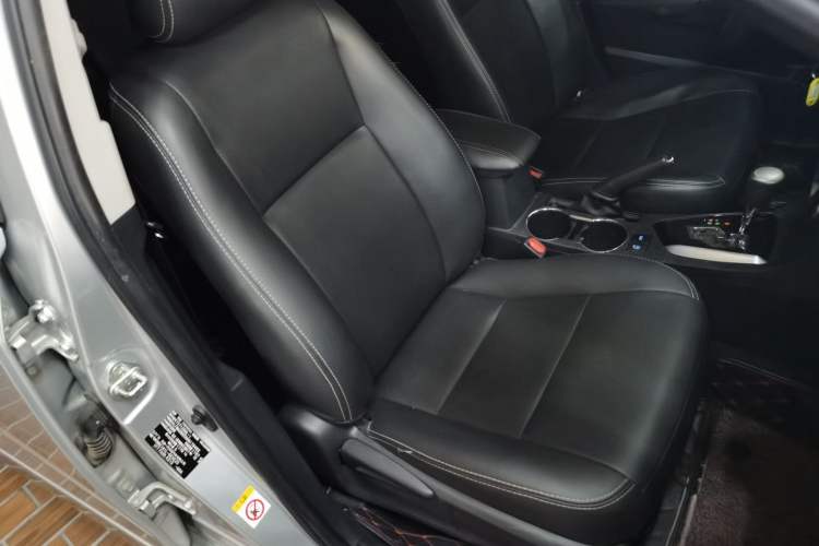 Used Toyota Corolla 2017 Revised Version 1.2T S-CVT GL-i Right Front Seat