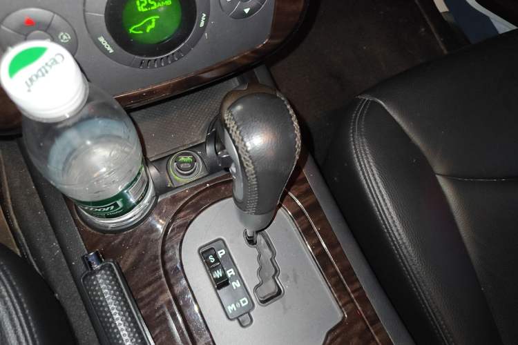 Used Roewe W5 2013 1.8T 4WD Automatic High-End Model
