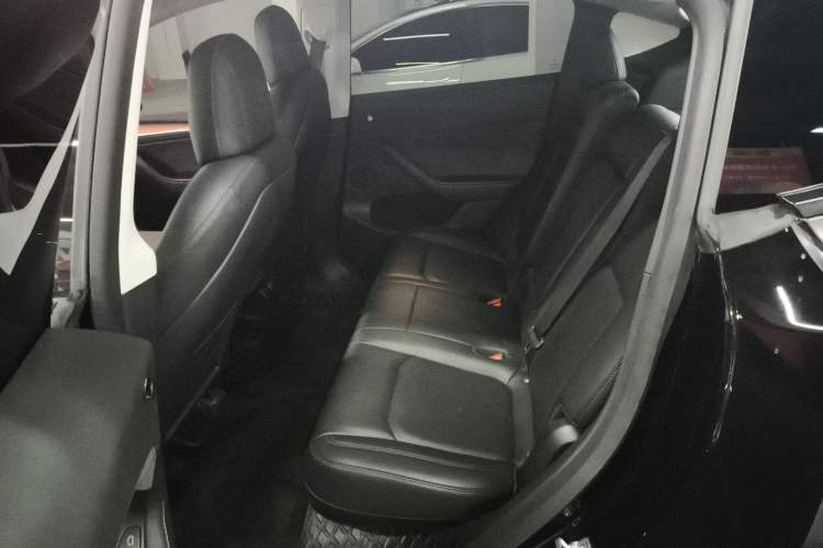 Used Tesla Model Y 2022 Rear-Wheel-Drive Version