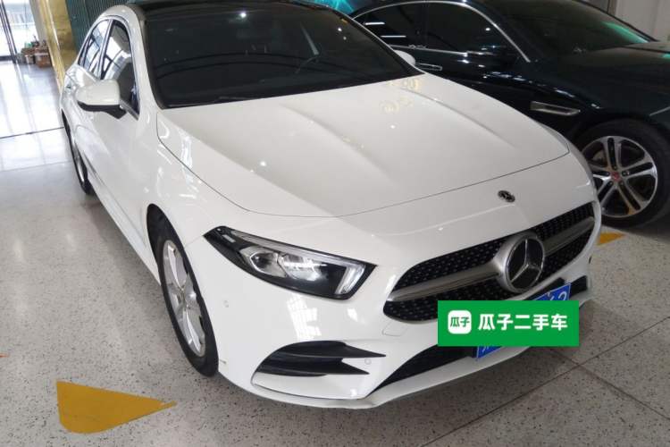 Used Mercedes-Benz A-Class 2021 A 200 L Sport Sedan Fashion Model
