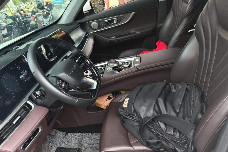 Used Chery Tiggo 8 PRO 2024 Champion Edition 290T Two-Wheel Drive Peak Version 7 Seats