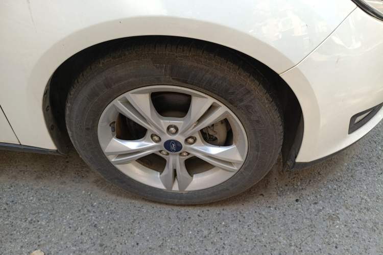 Used Ford Focus 2017 Sedan 1.6L Automatic Comfort Plus SmartDrive Edition